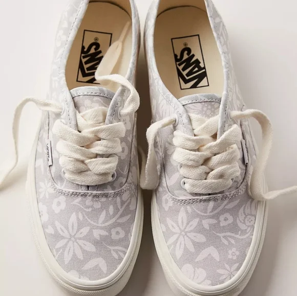 Vans Authentic Classic Women Size 10 Wood Block White Floral 112025 - Picture 7 of 8